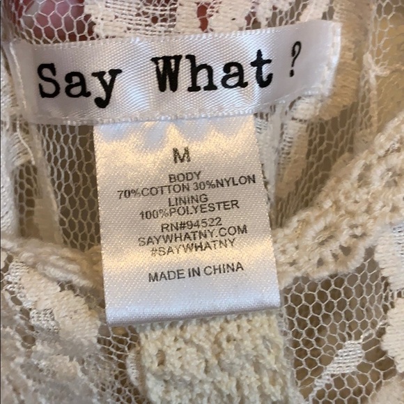 Lace Minidress - White lace with cream accents - Picture 4 of 4